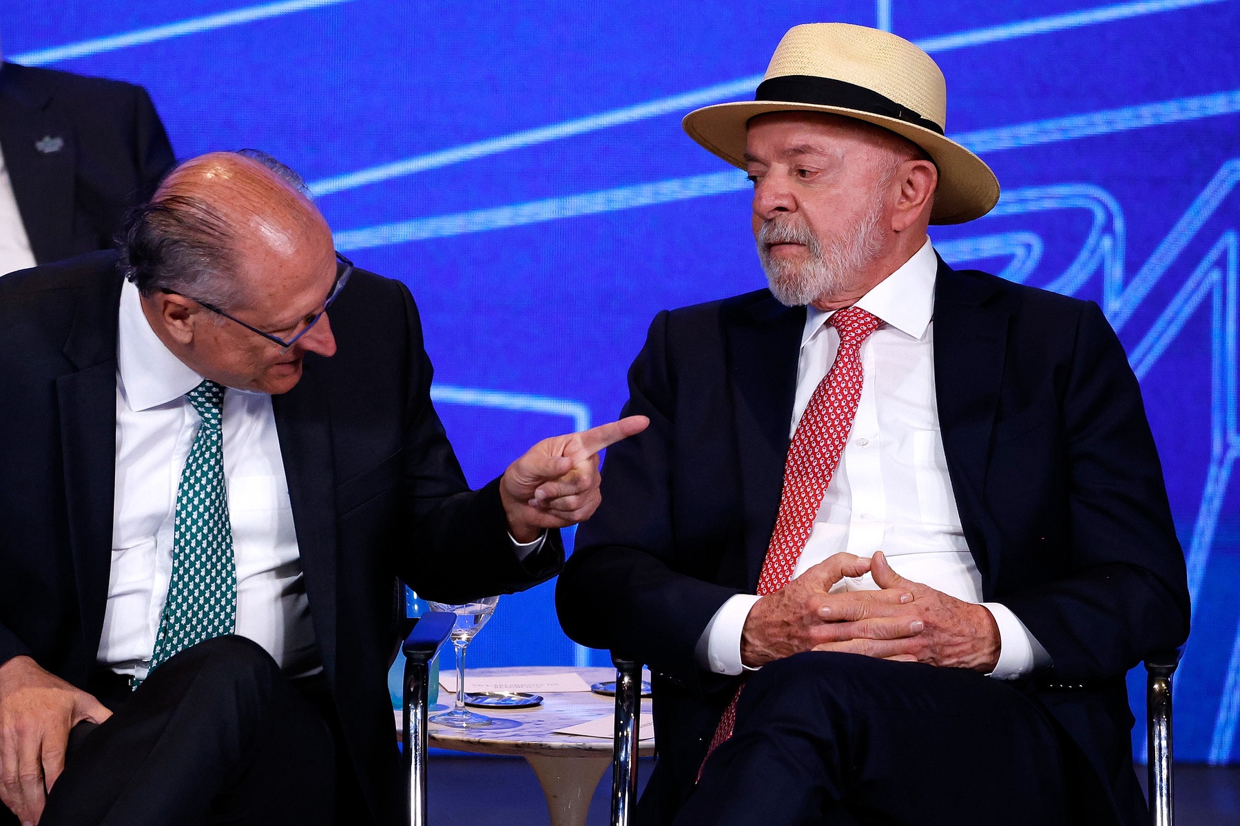 PSB reafirma unanimemente Alckmin como vice de Lula e formaliza ampla coalizão de centro-esquerda