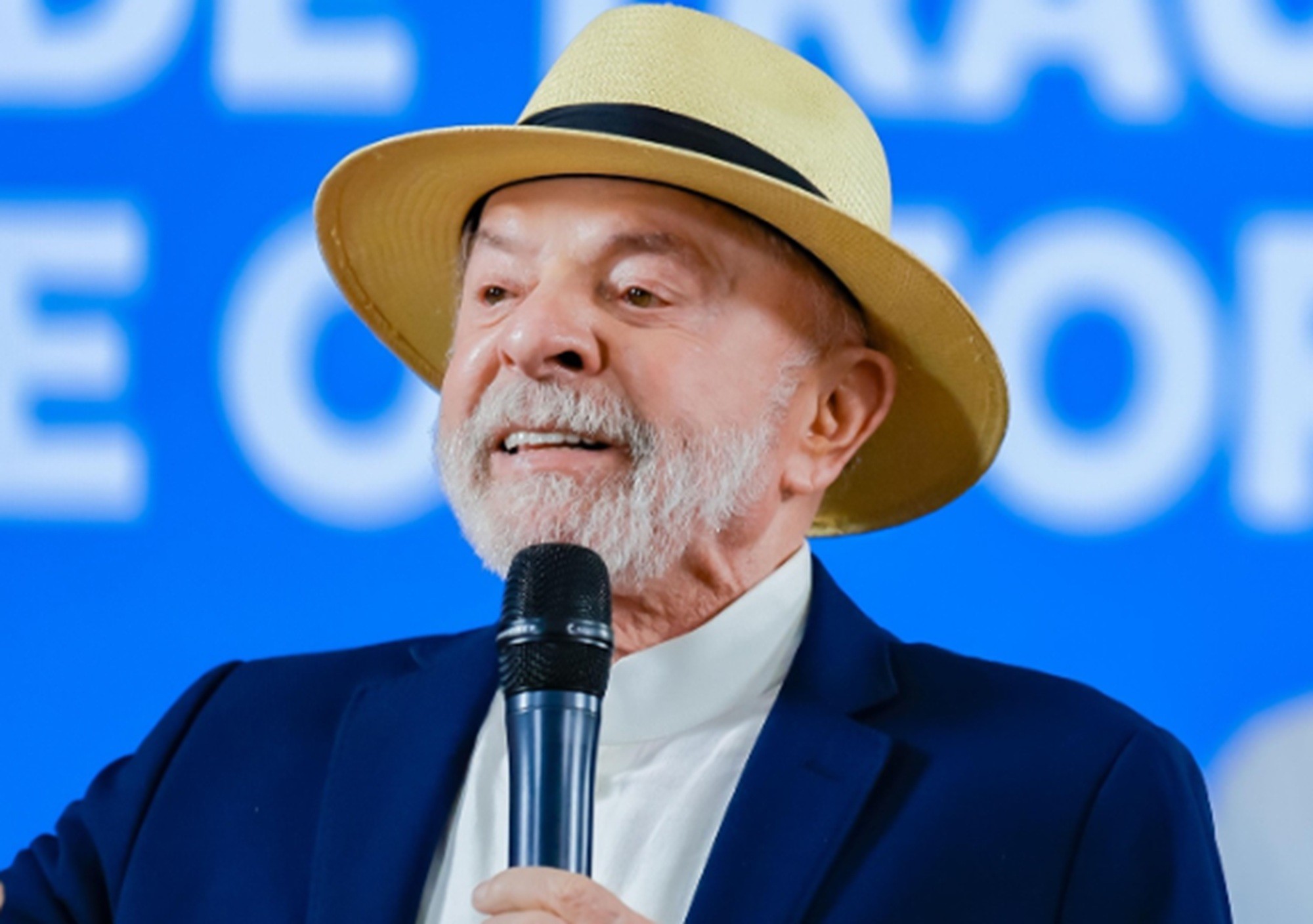 Lula rejeita confronto com os EUA e a China em favor de investimento