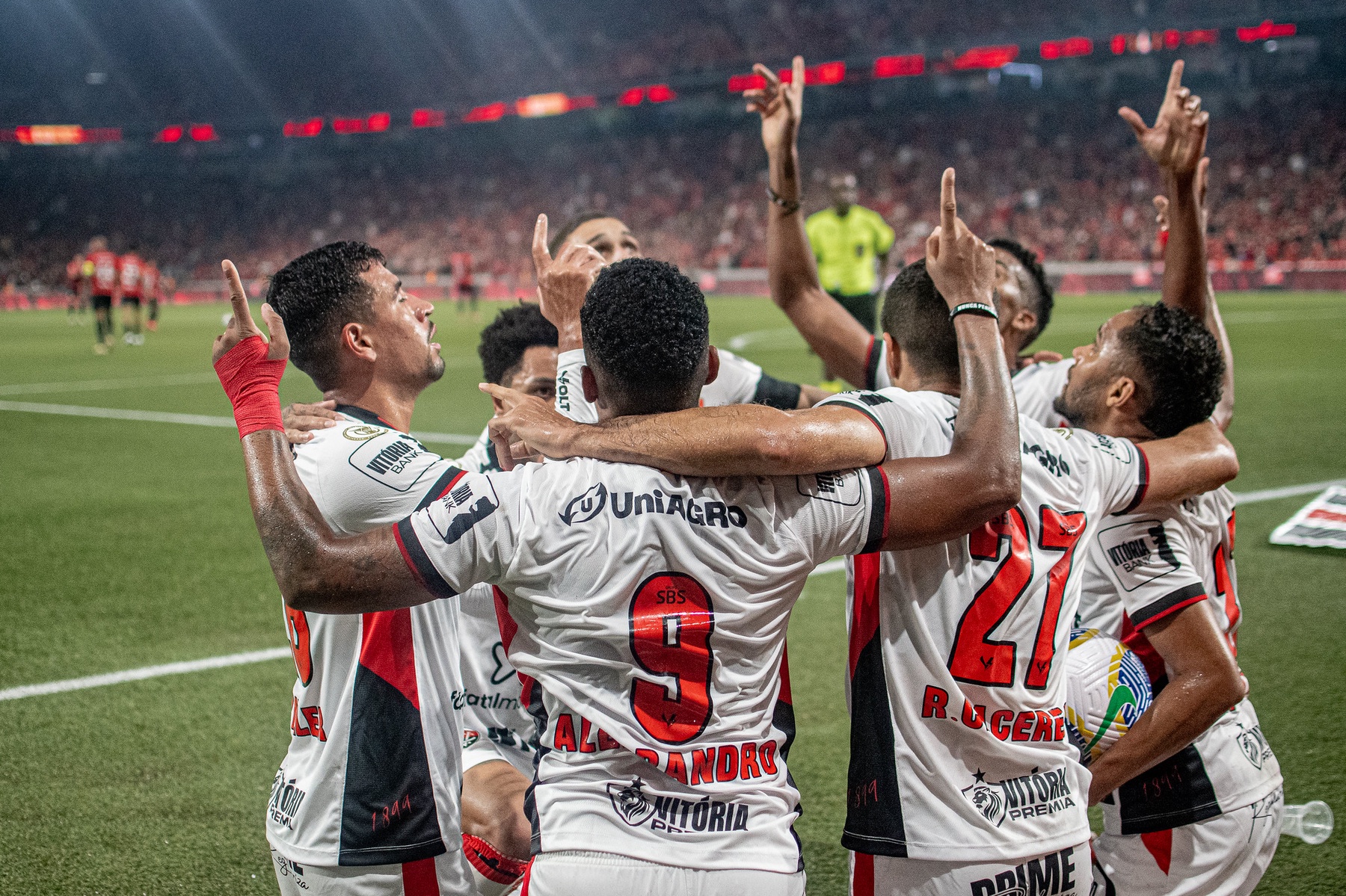 Copa do Brasil oitavas começam com semana cheia de partidas de ida e ausências importantes