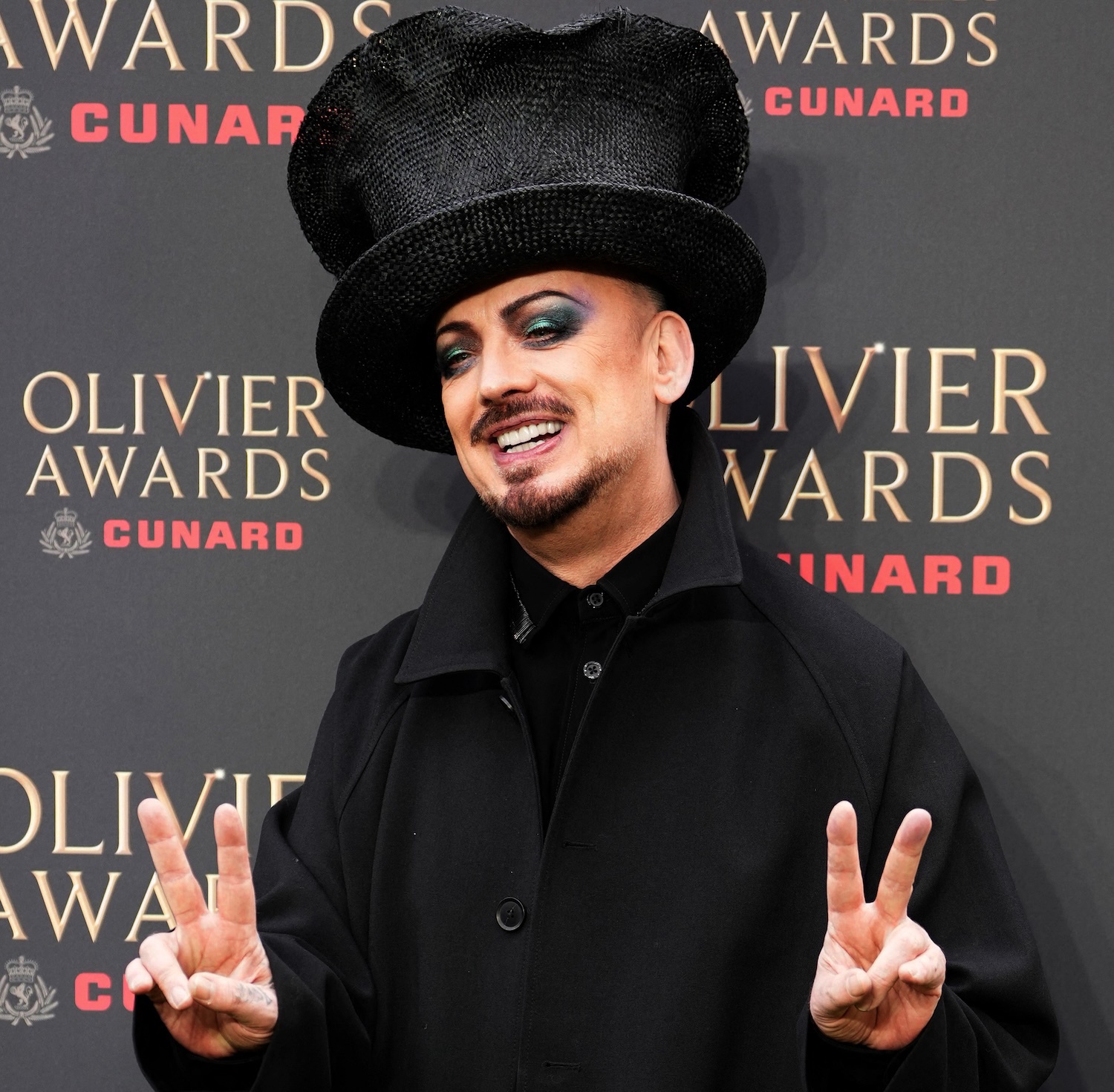 Boy George se retira da temporada de Jesus Christ Superstar no West End