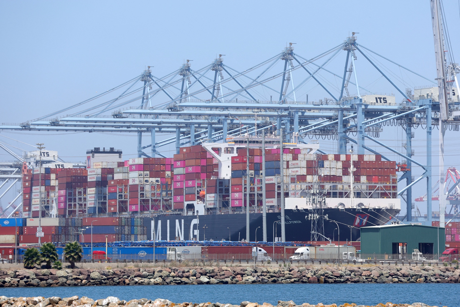 Déficit comercial de bens dos EUA reduz para US$101,5 bilhões em junho