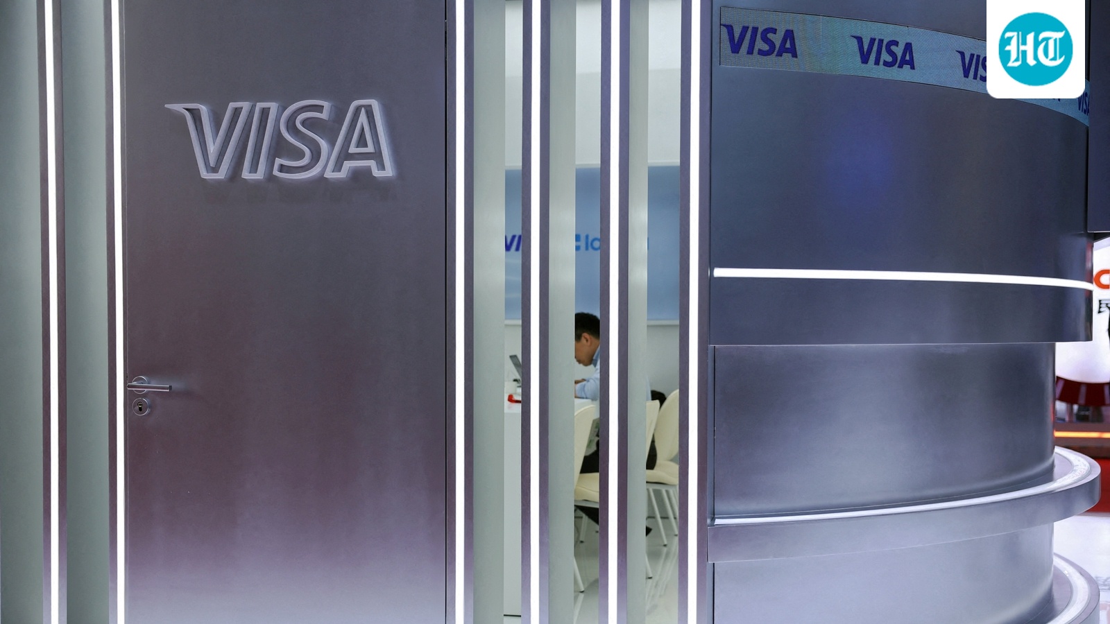 Visa reduz 7% do quadro de funcionários e elimina cerca de 2.600 vagas